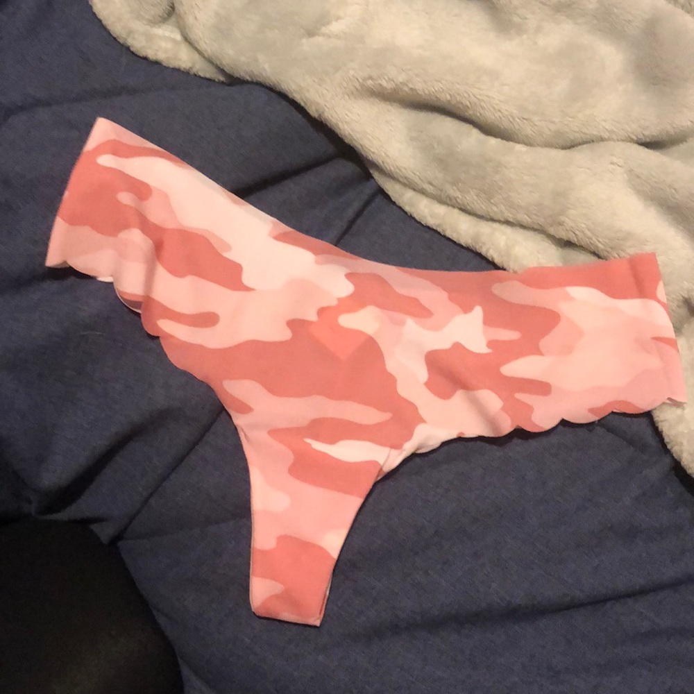 VS Pink camo panties